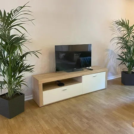 Mediterran In Fuer 2-5 Personen *