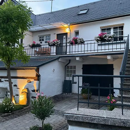 Semesterbostad Mediterran In Fuer 2-5 Personen